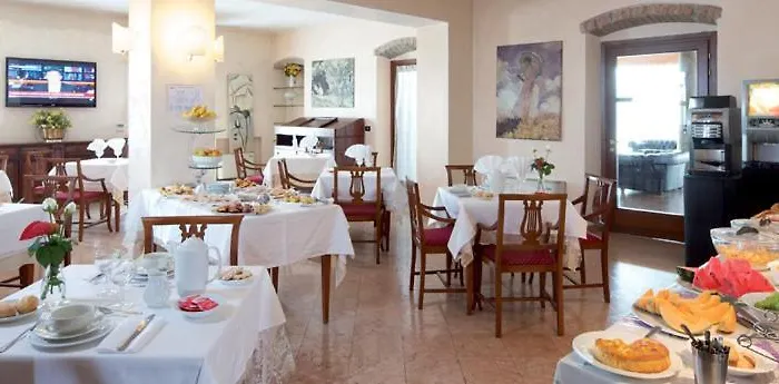 Primotel Ξενοδοχείο 4*