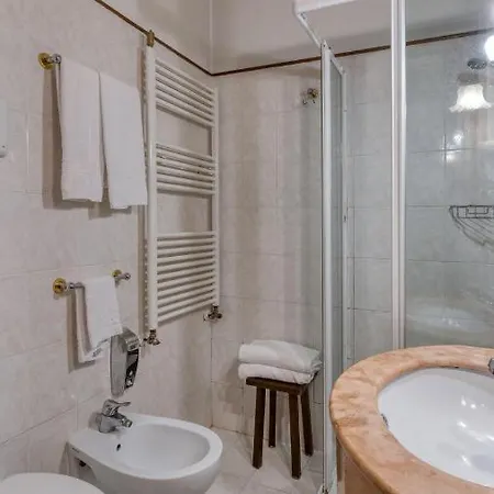 فندق Primotel