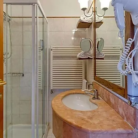 Otel Primotel
