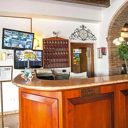 Hotel Primotel