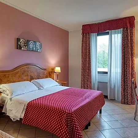 Hotel Primotel 4*