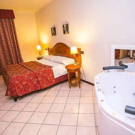Primotel Hotel 4*