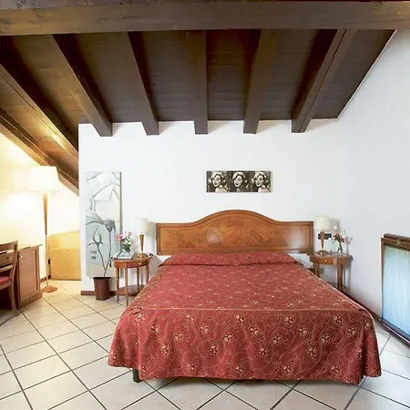 普利莫特布雷夏酒店 布雷西亚