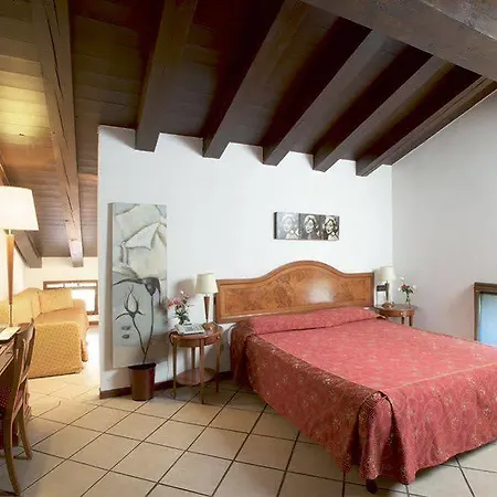 普利莫特布雷夏酒店 酒店 布雷西亚